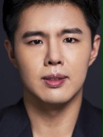Jeong-min Kang 