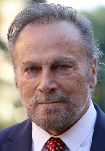 Franco Nero w Biblia