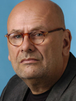 Gerhard Haase-Hindenberg / Filialleiter