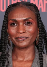 Isaura Barb&eacute;-Brown 
