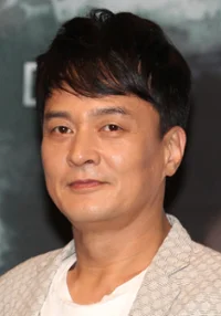 Min-ki Jo 