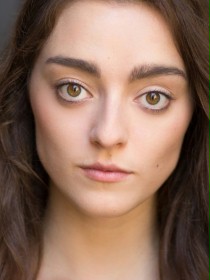 Sophie Harkness / Pielęgniarka Andrews