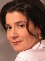 Vanda Kovács / Rozi, Fikász lánya