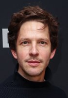 Damien Molony / Hal