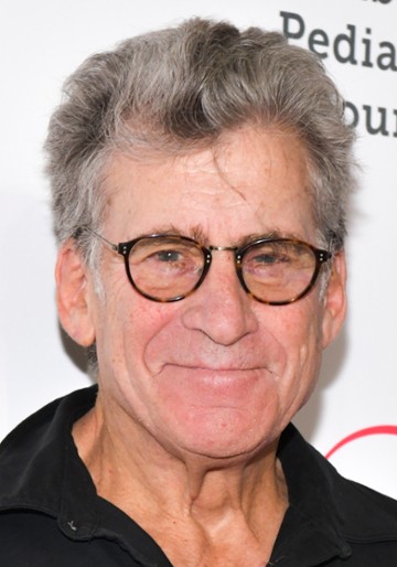 Paul Michael Glaser / Walter Crew