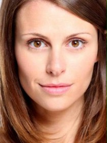 Ellie Taylor / Agentka Willoughby