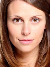 Ellie Taylor / 