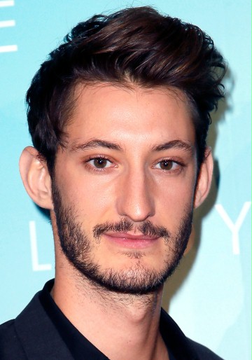 Pierre Niney / Dr Juiphe