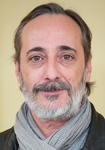 Javi Coll / Prawnik Carmen