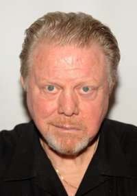 William Lucking 