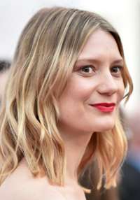 Mia Wasikowska 
