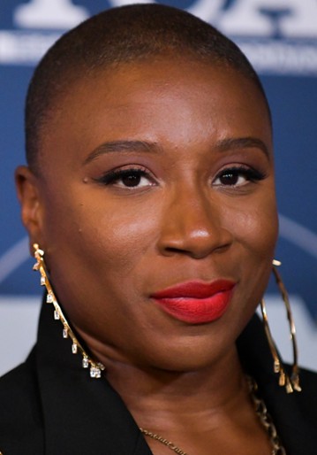 Aisha Hinds / Henrietta &quot;Hen&quot; Wilson