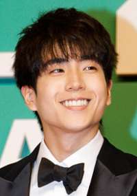 Chanon Santinatornkul 