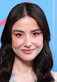&Ouml;zge G&uuml;rel 