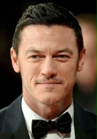 Luke Evans / Gaston