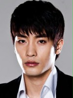 Sung Hoon / Prezes Nam