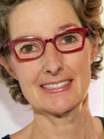 Deborah Finley / Sekretarka w biurze