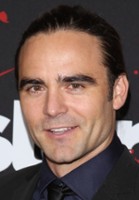 Dustin Clare / $character.name.name