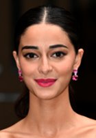 Ananya Panday / Tia