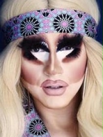 Trixie Mattel / Shazam