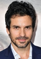 Santiago Cabrera / Hugh