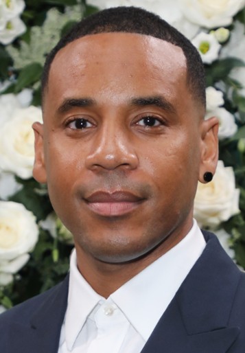 Reggie Yates / Leo Jones