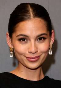 Jasmine Curtis-Smith 
