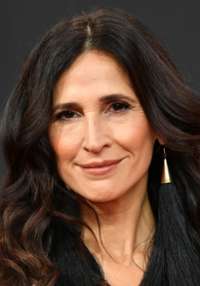 Michaela Watkins 