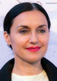 Lisa Zane 