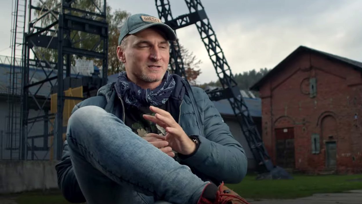 CZARNE STOKROTKI: twórcy o gatunku. Zobacz wideo!