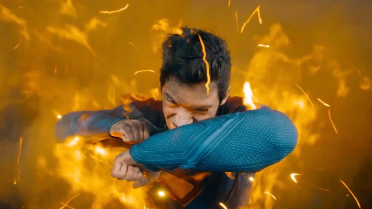 Onanizm bilan shugullanadigan buvining onlayn pornosini tomosha qiling