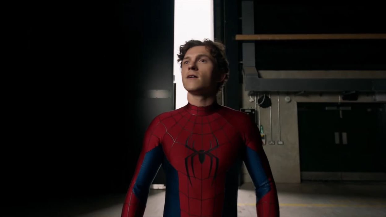 Tom Holland w nowym kostiumie Spider-Mana! Zobacz wideo