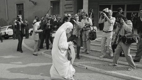 Mother Teresa: For the Love of God? - Zwiastun nr 1