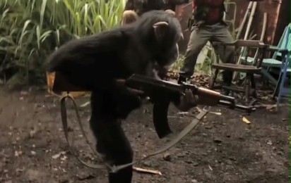 Geneza planety małp - Klip Inteligentna małpa bierze sprawy w swoje ręce