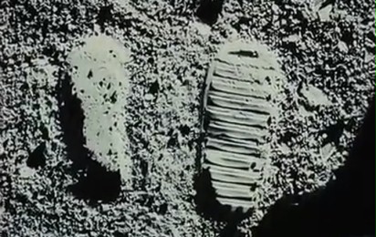 Apollo 18 - Fragment Ślady stóp