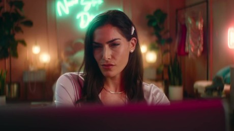 Love Virtually - Zwiastun nr 1