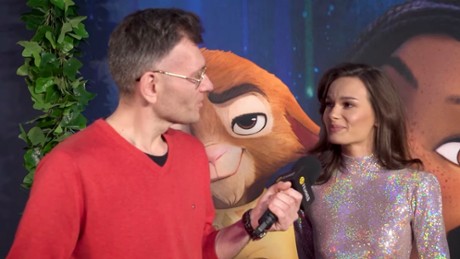 Życzenie - Relacja wideo Natalia Szroeder i wianuszek gwiazd na premierze filmu Disneya "Życzenie"
