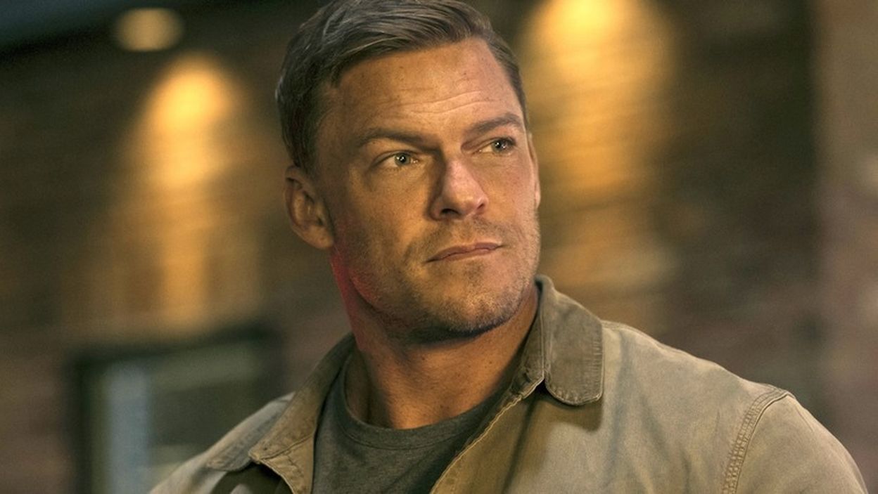 Grudzień 2023: na jakie seriale warto czekać? Sprawdź naszą listę