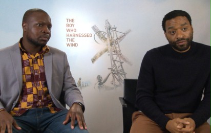 O chłopcu, który ujarzmił wiatr - Wywiad wideo BERLINALE 2019: Rozmawiamy z Chiwetelem Ejioforem i aktorami z jego filmu