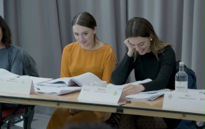 Sex Education - Klip Obsada serialu reaguje na scenariusze odcinków sezonu 2 (polski)